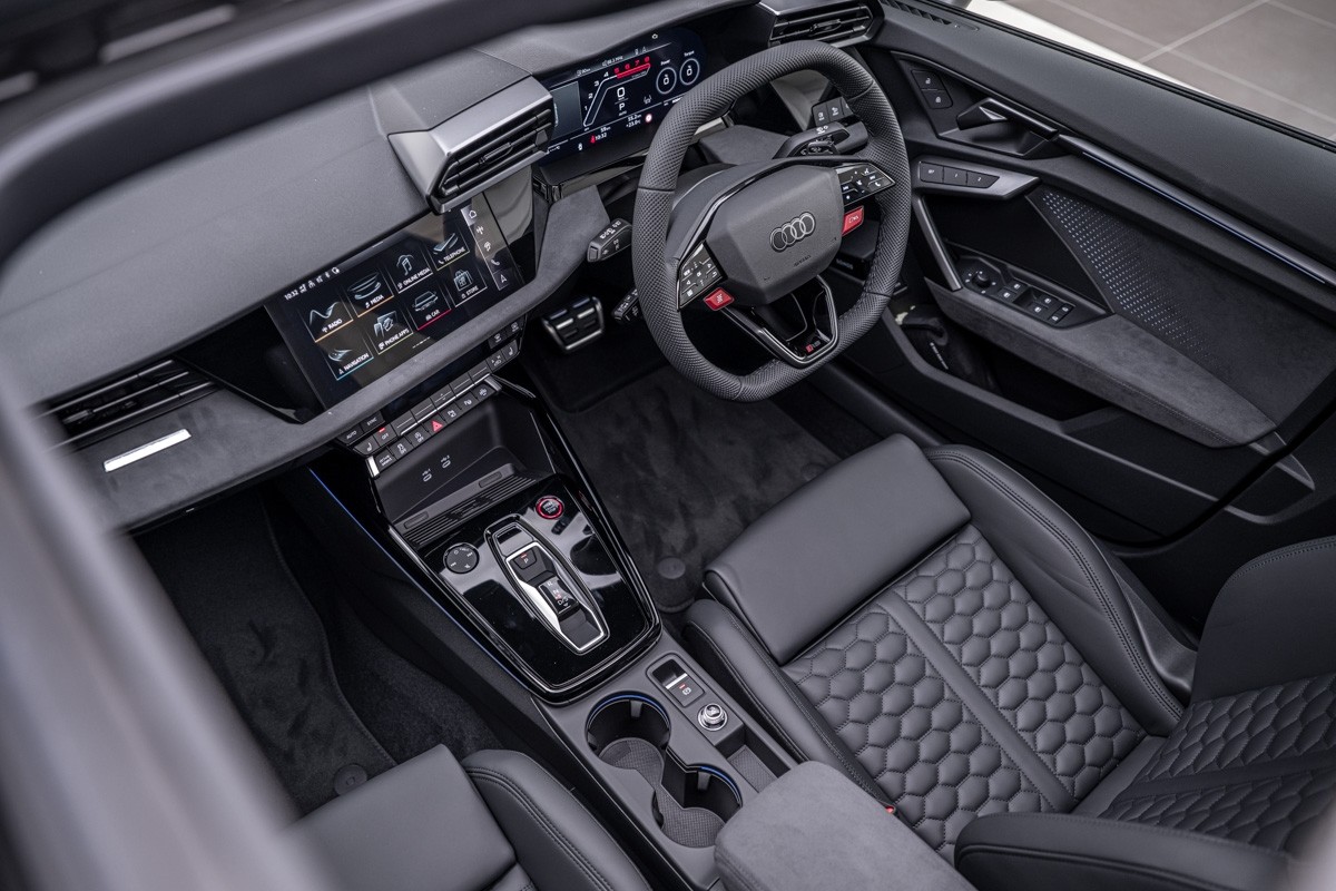 Audi RS3 SEDAN TFSI 294 KW