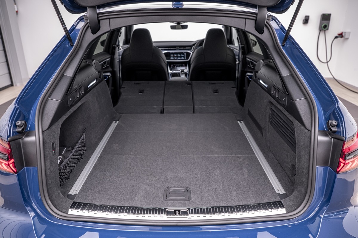 Audi RS6 AVANT PERFORMANCE