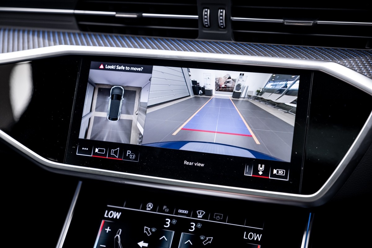 Audi RS6 AVANT PERFORMANCE