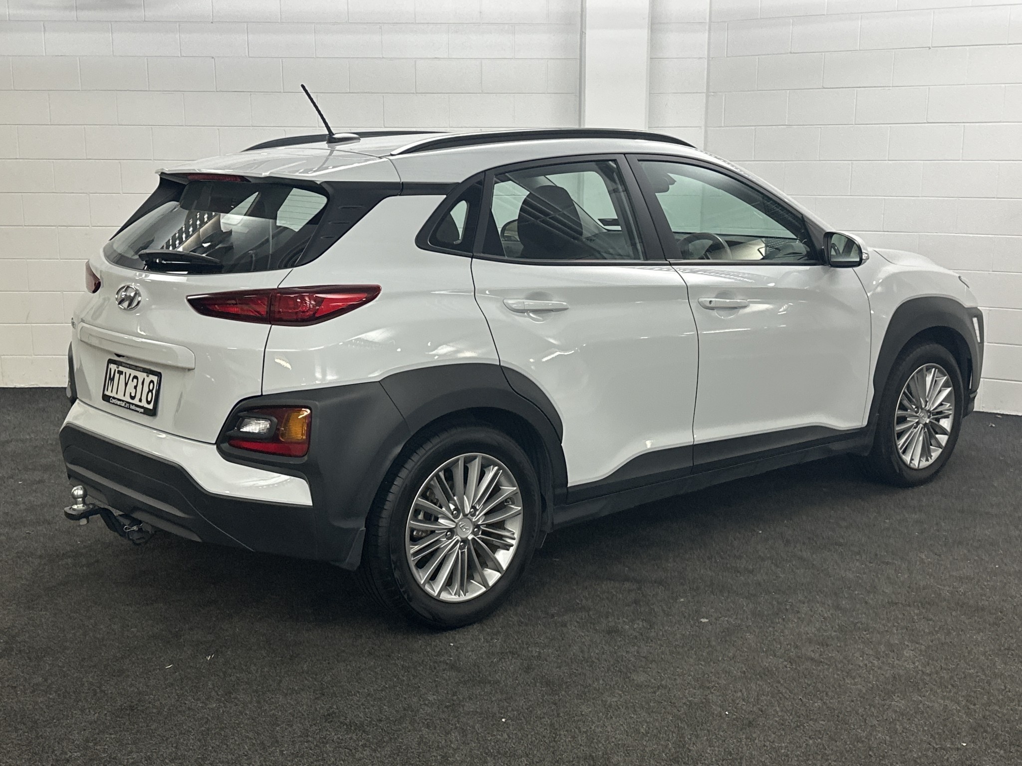 Hyundai Kona 2.0 2WD 2.0P/6AT