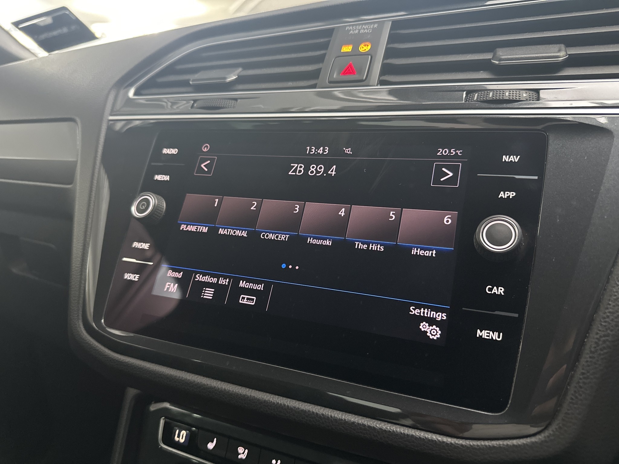 Volkswagen Tiguan TSI R-LINE 2WD