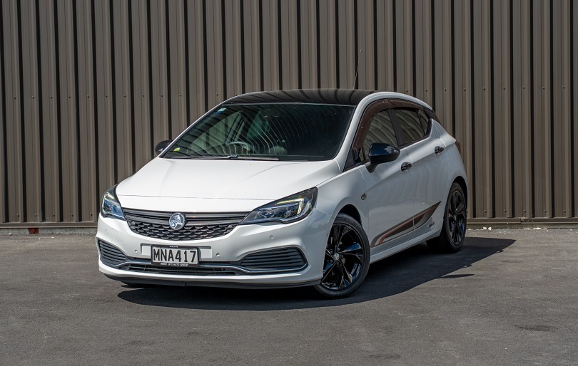 2019 Holden Astra 1