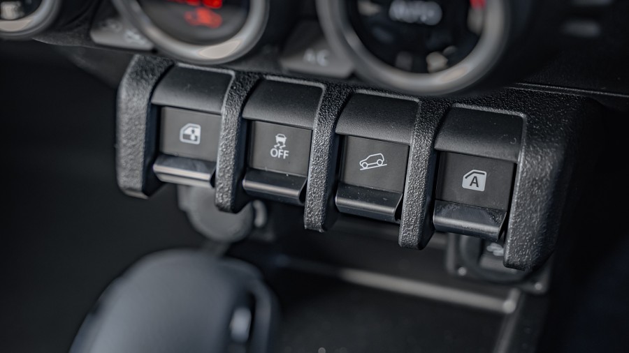 2026 Suzuki Jimny 16