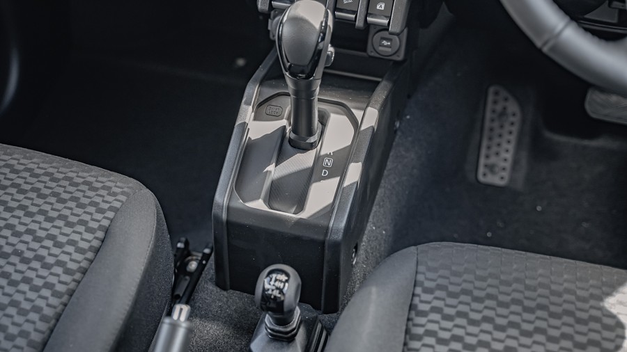 2026 Suzuki Jimny 18