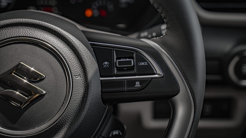 2025 Suzuki Swift 12