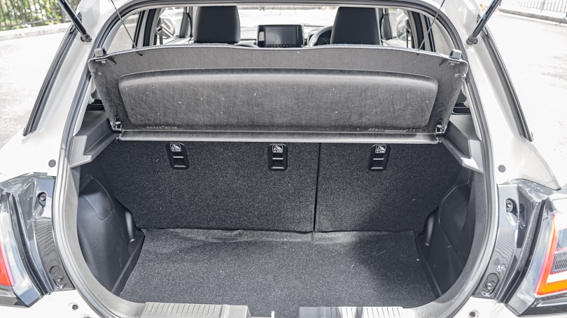 2025 Suzuki Swift 18