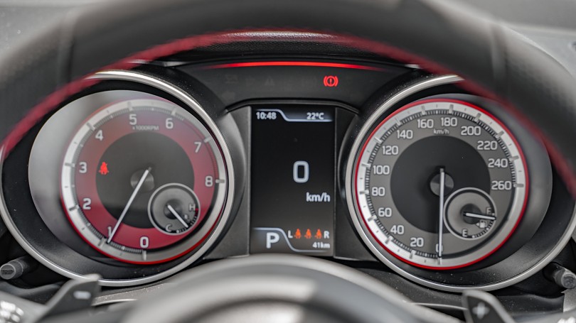 2025 Suzuki Swift 12