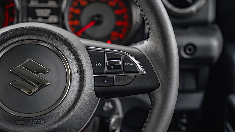 2025 Suzuki Jimny 14