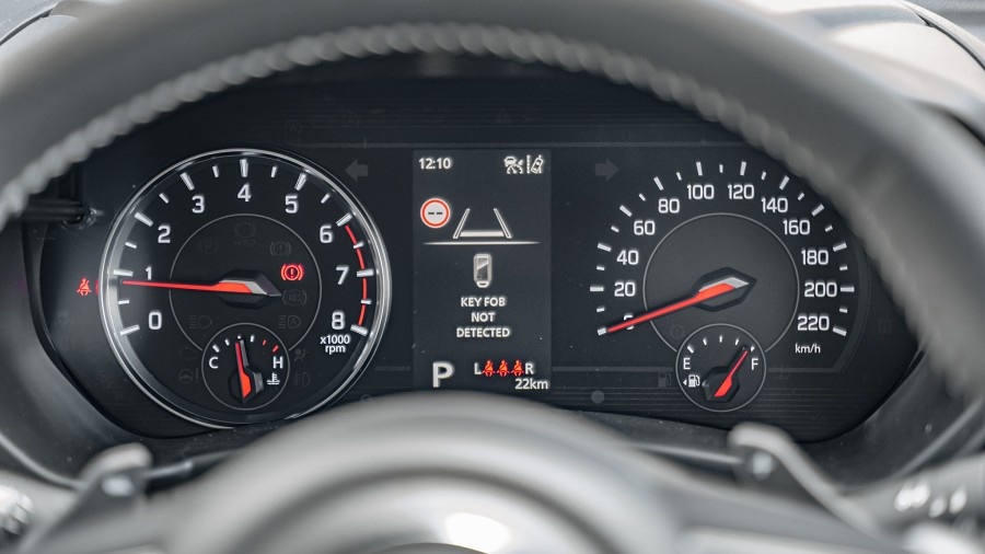 2025 Suzuki Swift 12