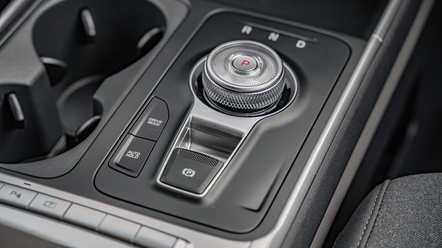 2025 Kia Carnival 16