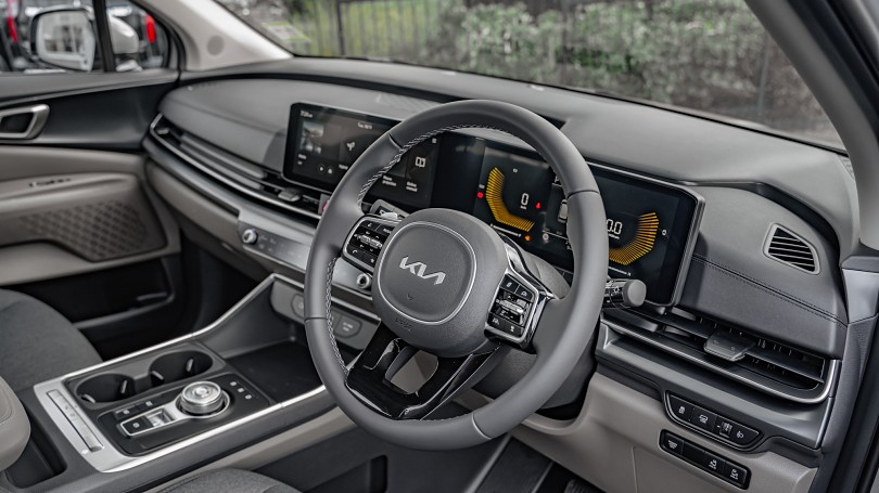 2025 Kia Carnival 9