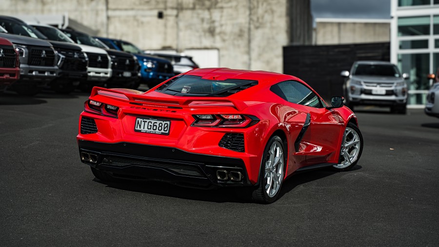 2020 Chevrolet Corvette 2