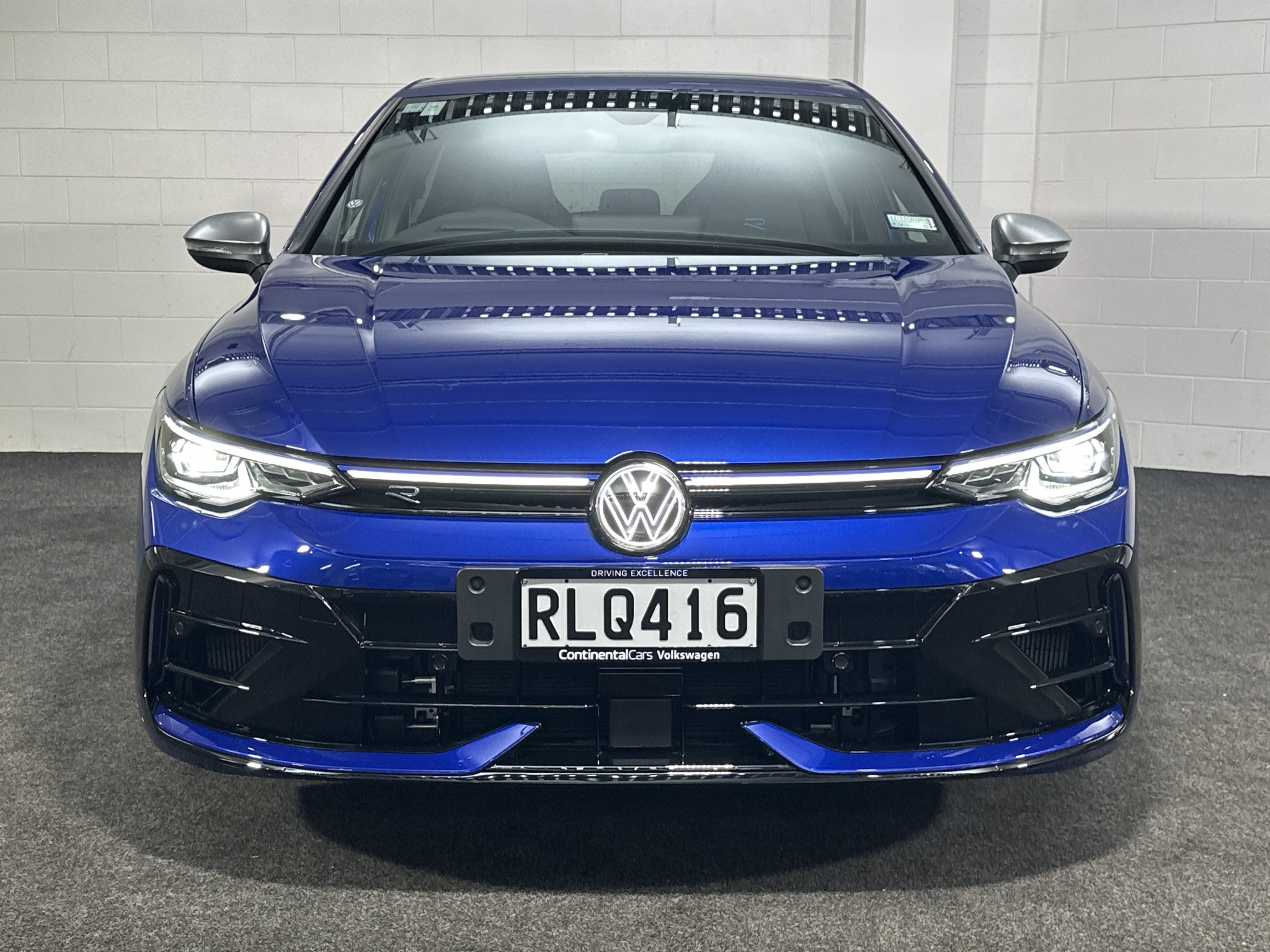Volkswagen Golf R 8.5