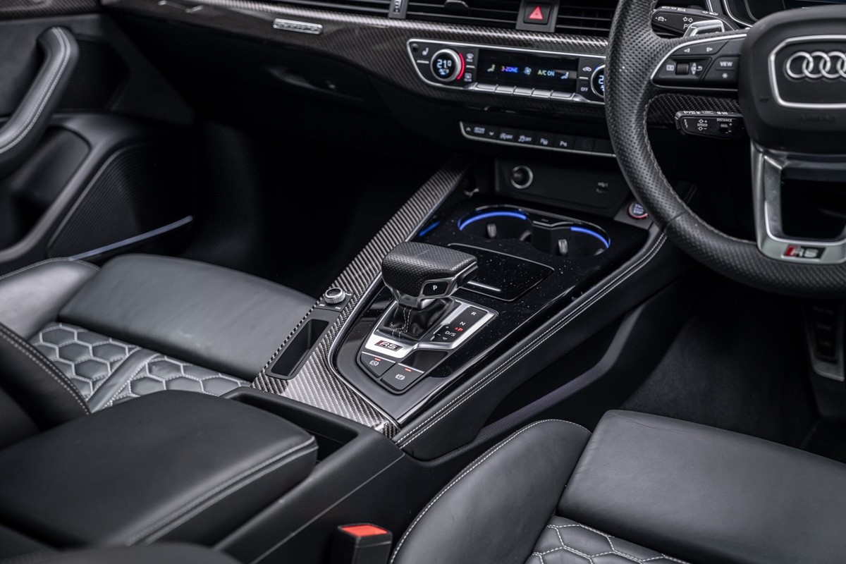 Audi RS4 Avant 331KW