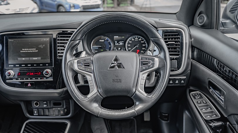 2021 Mitsubishi Outlander 11