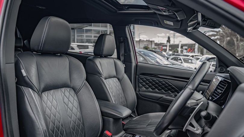 2021 Mitsubishi Outlander 8