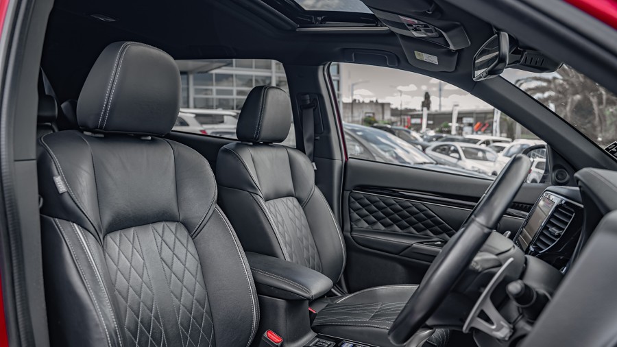 2021 Mitsubishi Outlander 8