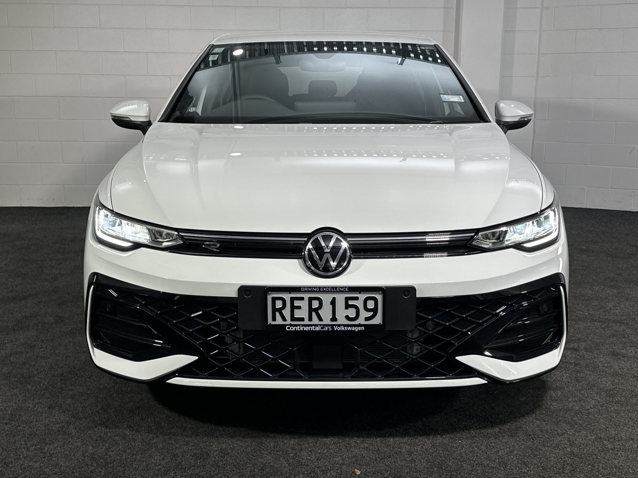 Volkswagen Golf 8.5 R-LINE