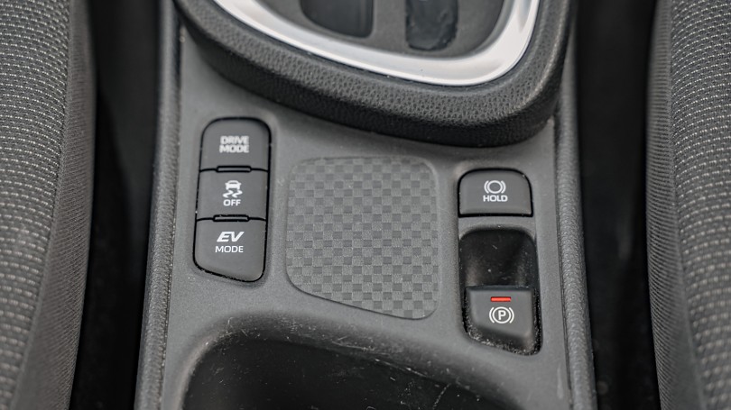 2023 Toyota Yaris Cross 17