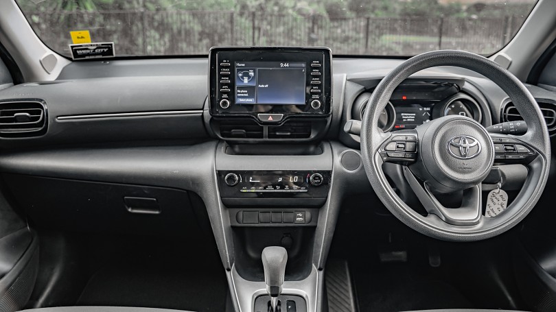 2023 Toyota Yaris Cross 10