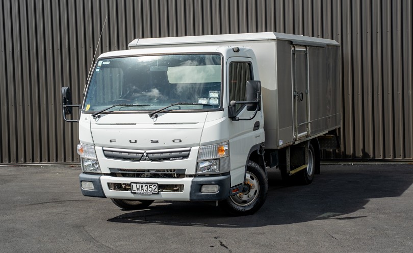 2019 Fuso Canter 1