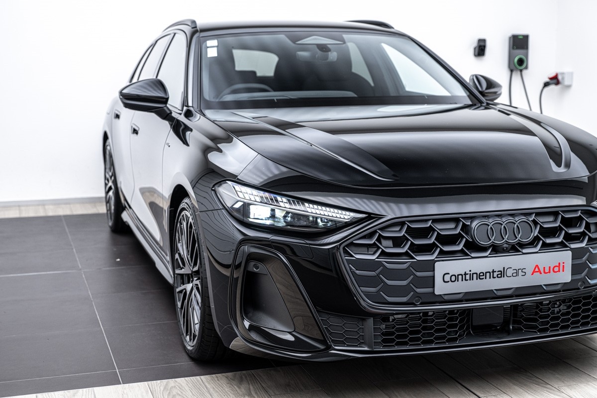 Audi A5 e-Hybrid Avant S line