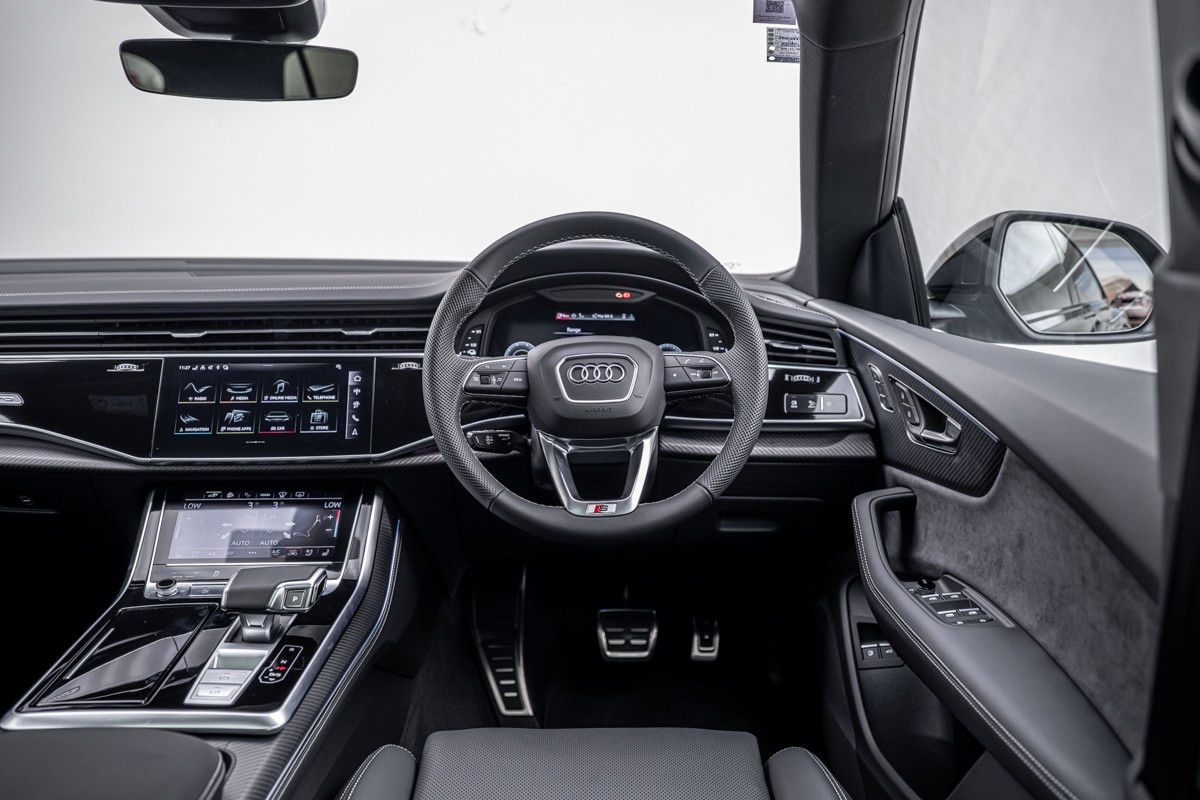 Audi Q8 60 TFSI E