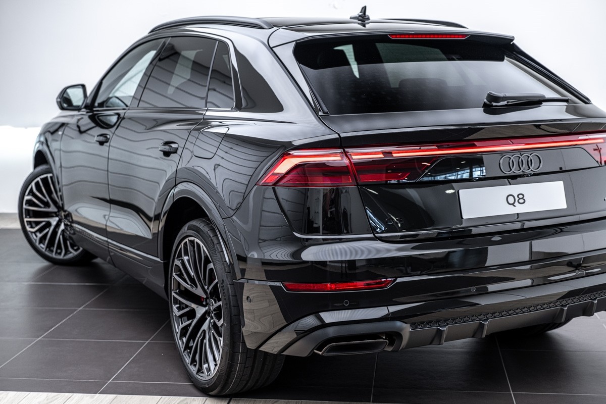 Audi Q8 60 TFSI E