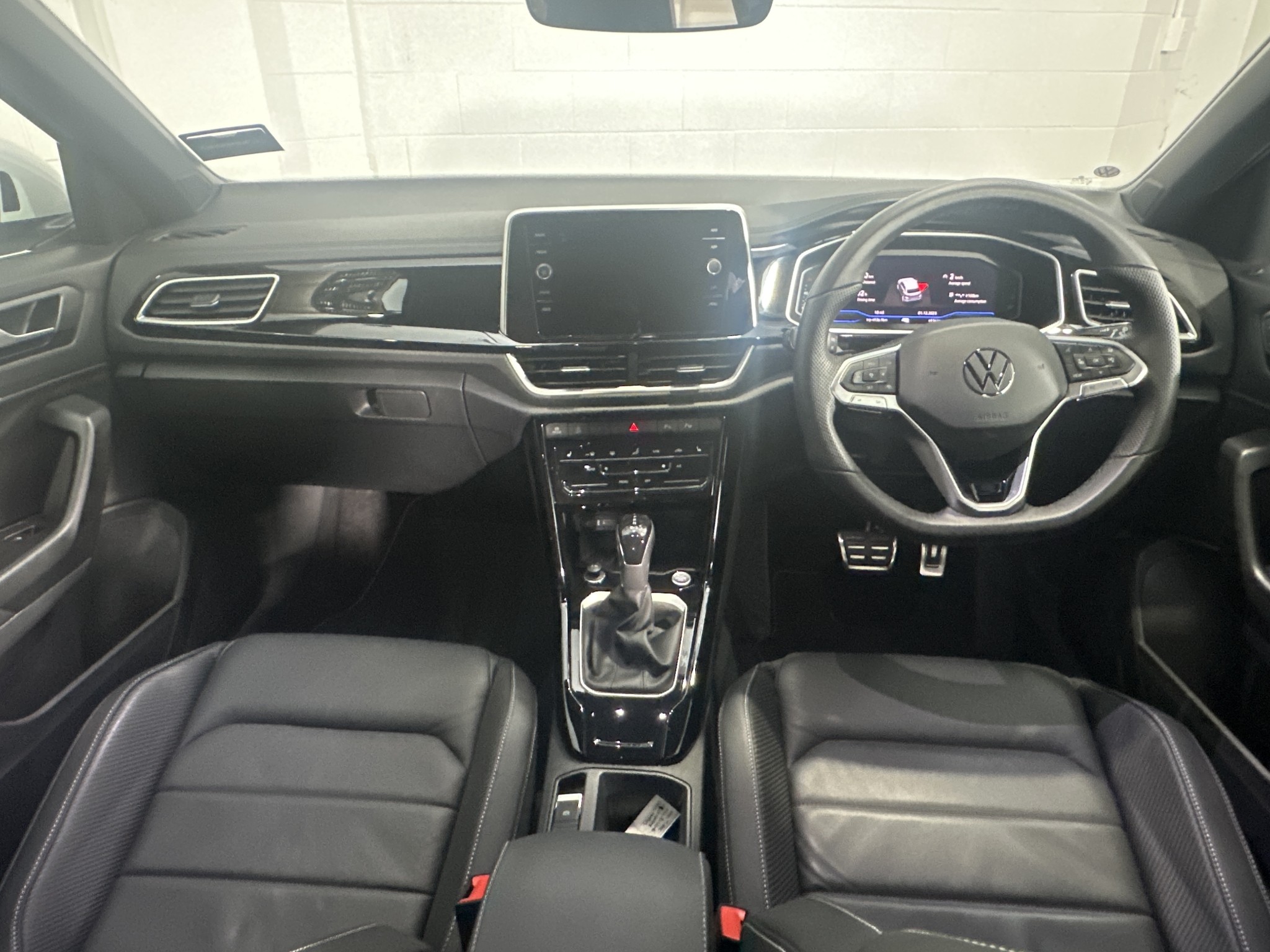 Volkswagen T-Roc 2WD R-LINE