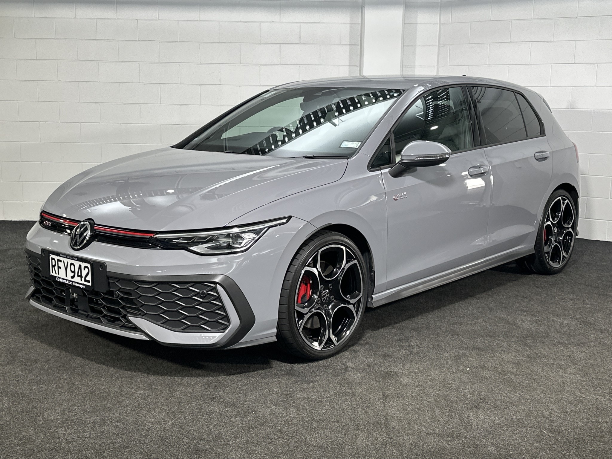 Volkswagen Golf Gti 2.0Pt/7At