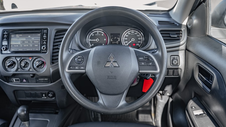 2021 Mitsubishi Triton 11