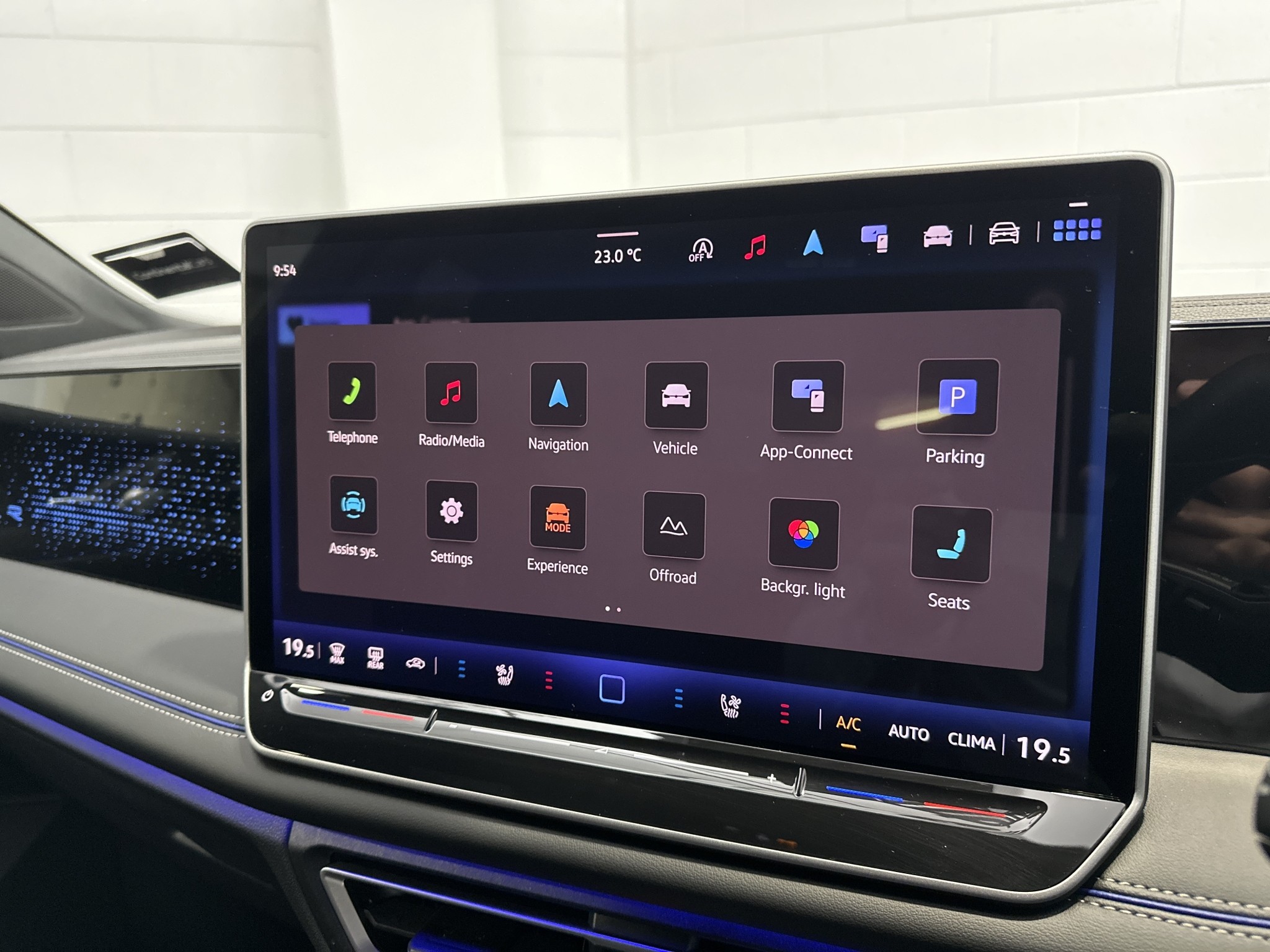 Volkswagen Tiguan R-LINE AWD