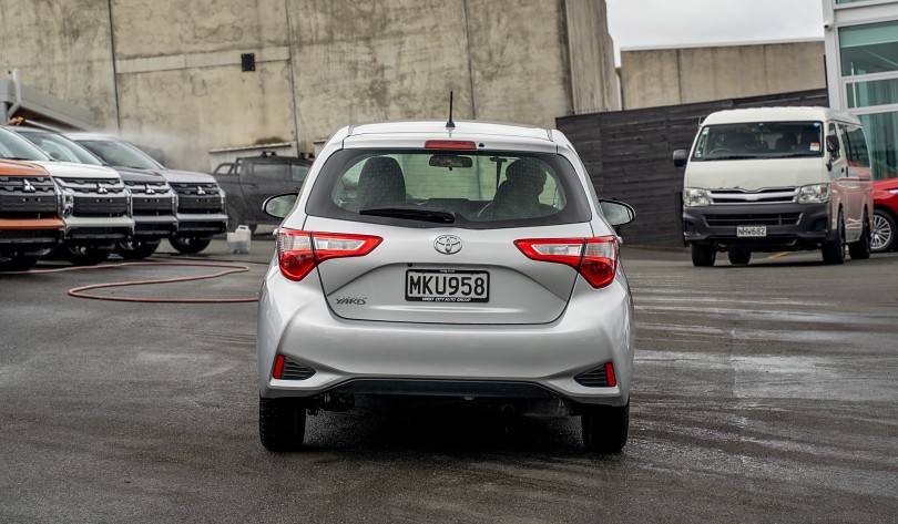 2019 Toyota Yaris 4