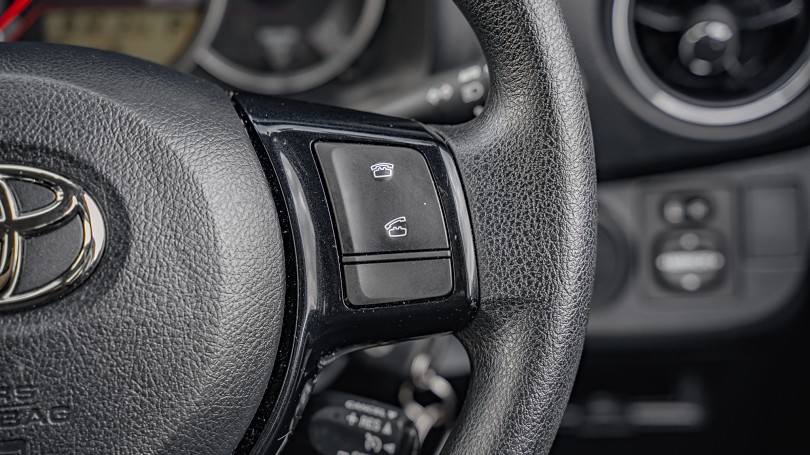 2019 Toyota Yaris 14