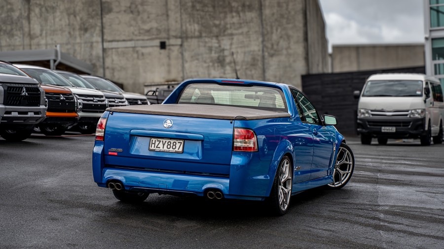 2015 Holden Commodore 2