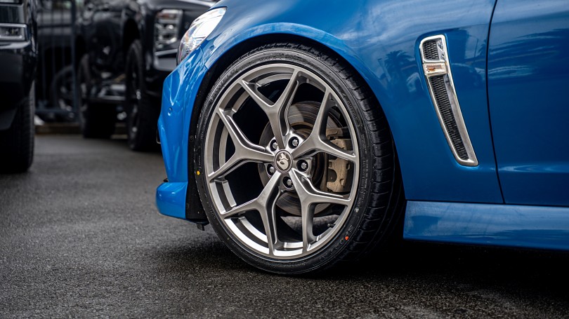 2015 Holden Commodore 6