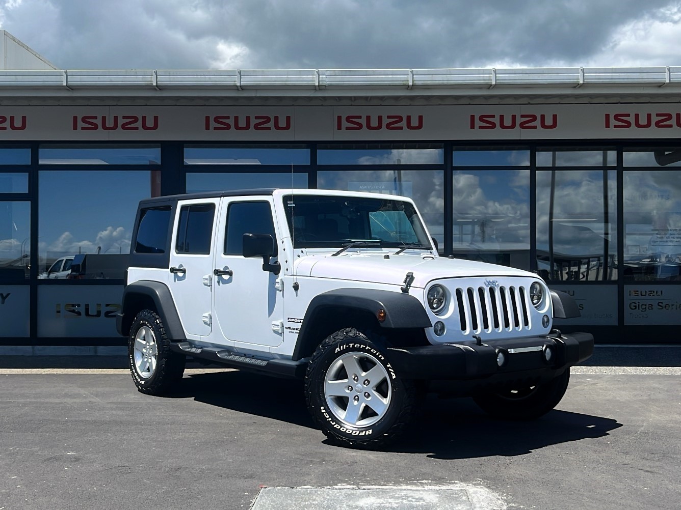 2016 Jeep Wrangler 4WD Sport