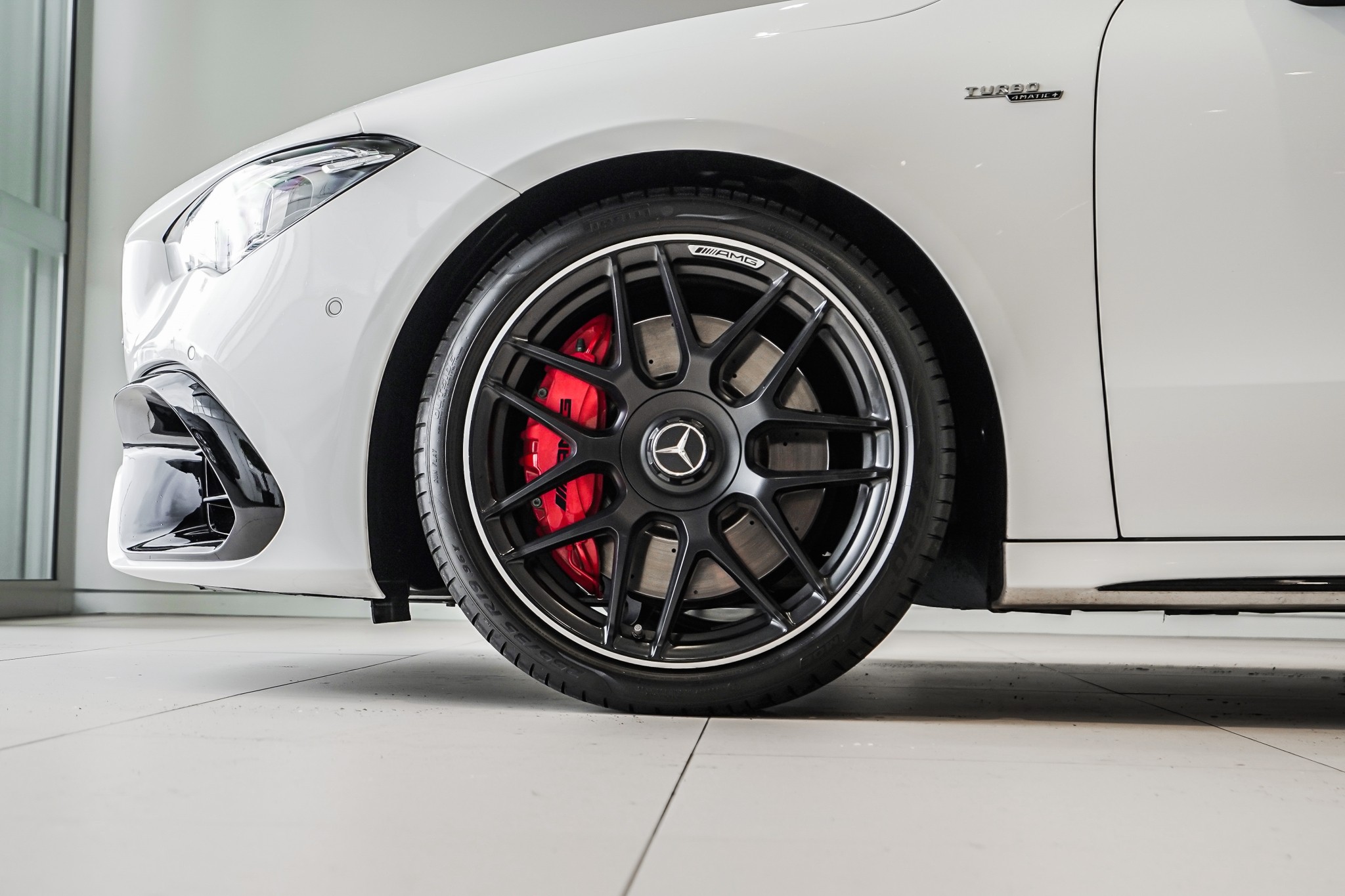 Mercedes-Benz CLA 45 S 4M 2.0P/4Wd/8At