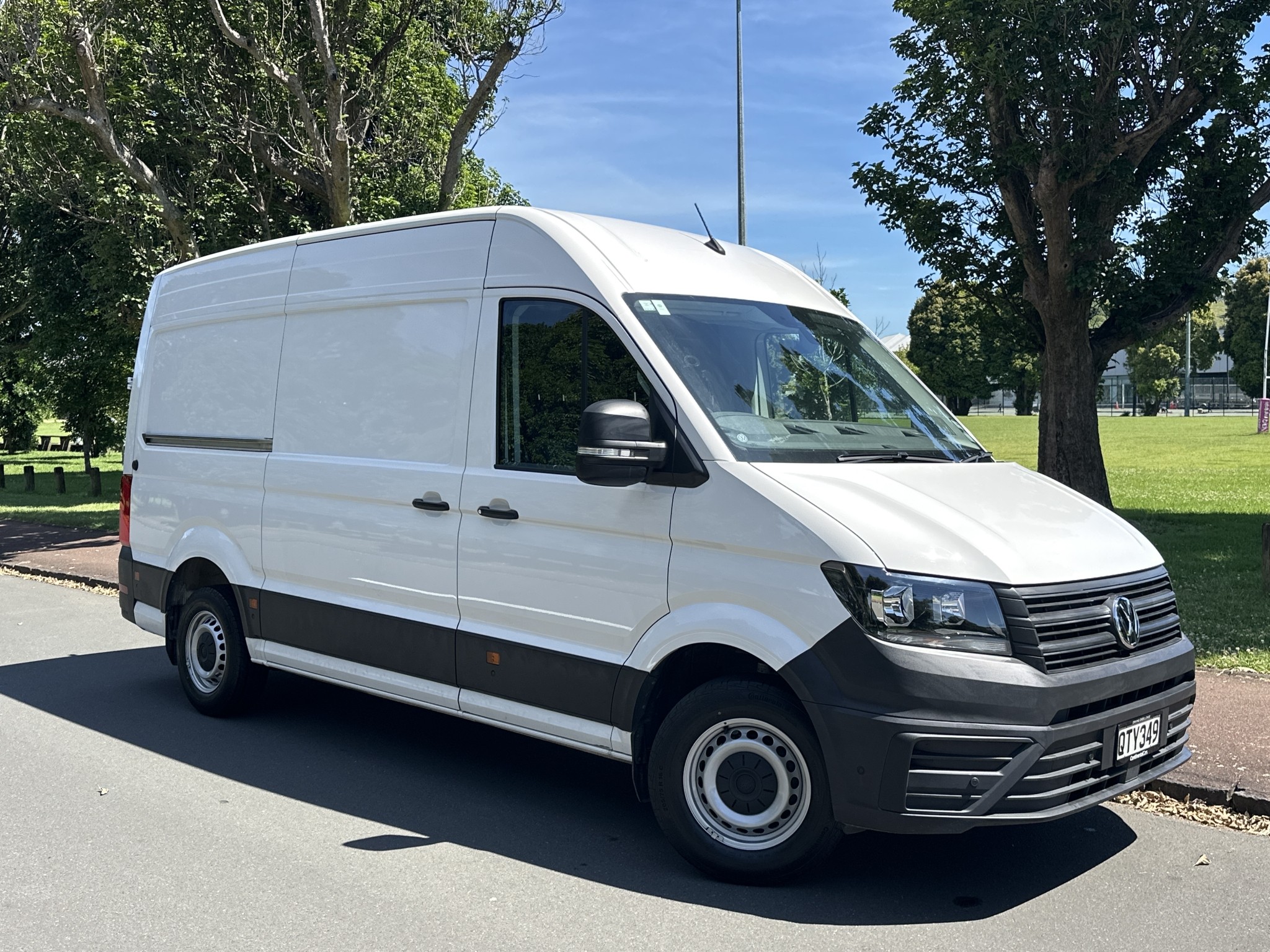 Volkswagen Crafter 35 103KW MWB AUTO