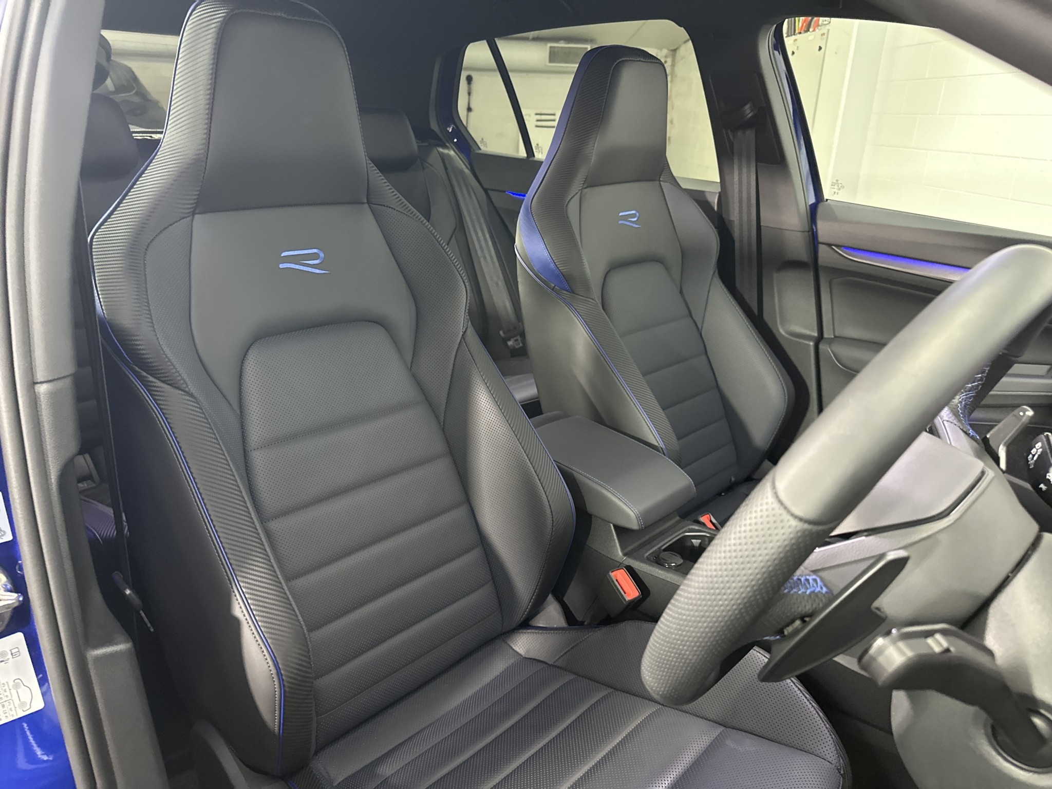 Volkswagen Golf R 8.5 - 2.0PT