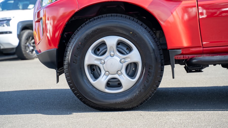 2024 Mahindra Pik-up 6