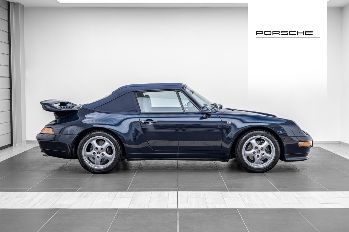 Porsche 911 Carrera Cabriolet (993)