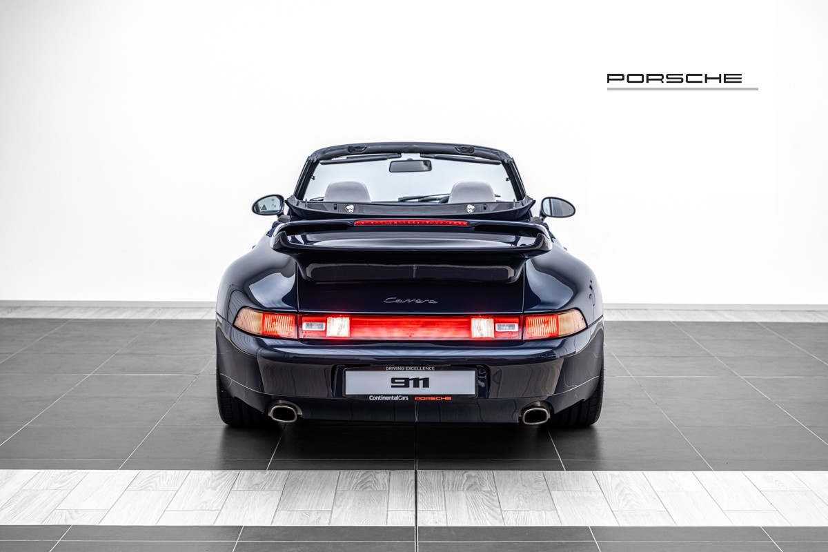 Porsche 911 Carrera Cabriolet (993)