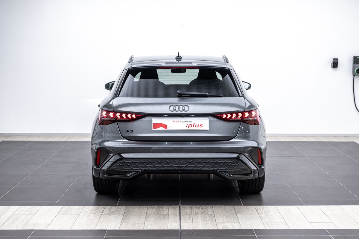 Audi A3 SPORTBACK 35 TFSI S TRONIC