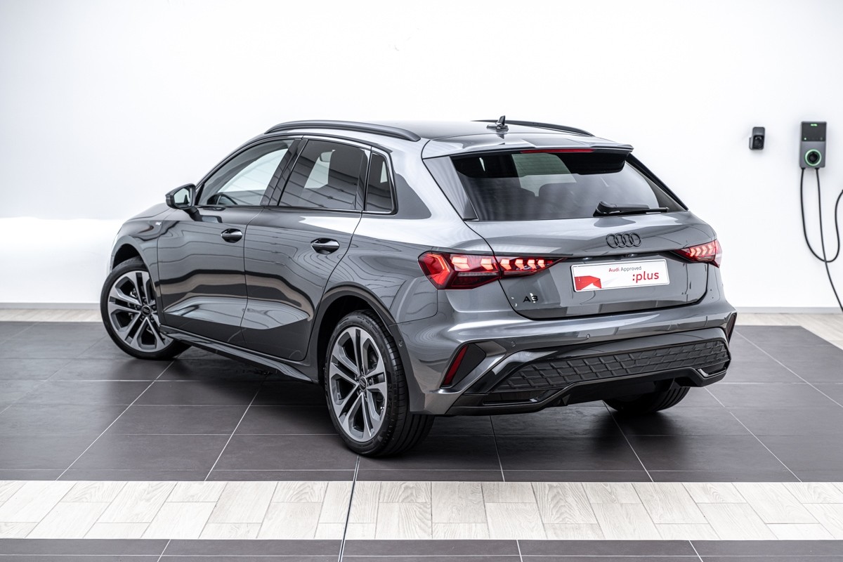 Audi A3 SPORTBACK 35 TFSI S TRONIC