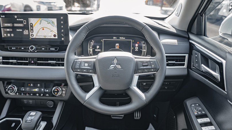 2026 Mitsubishi Outlander 16