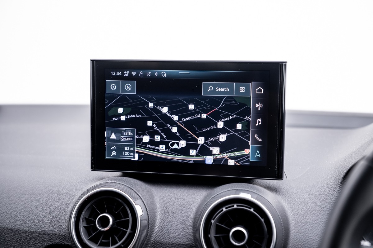 Audi Q2 35 TFSI S TRONIC 110 KW