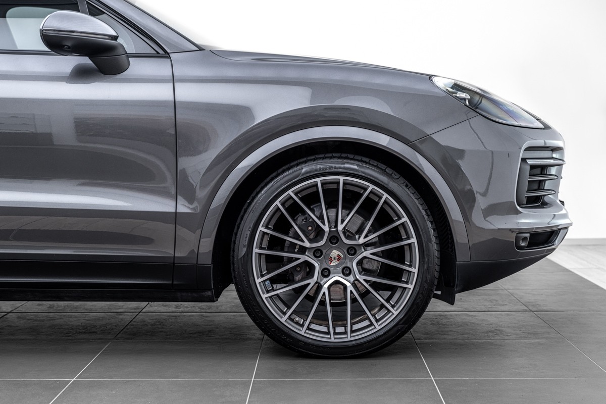 Porsche Cayenne Coupe (E3)