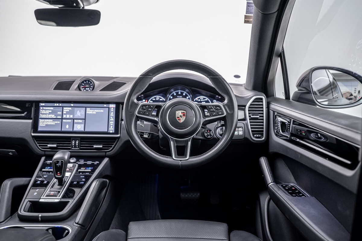 Porsche Cayenne Coupe (E3)