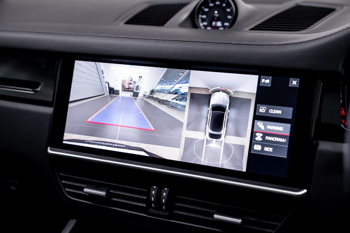 Porsche Cayenne Coupe (E3)